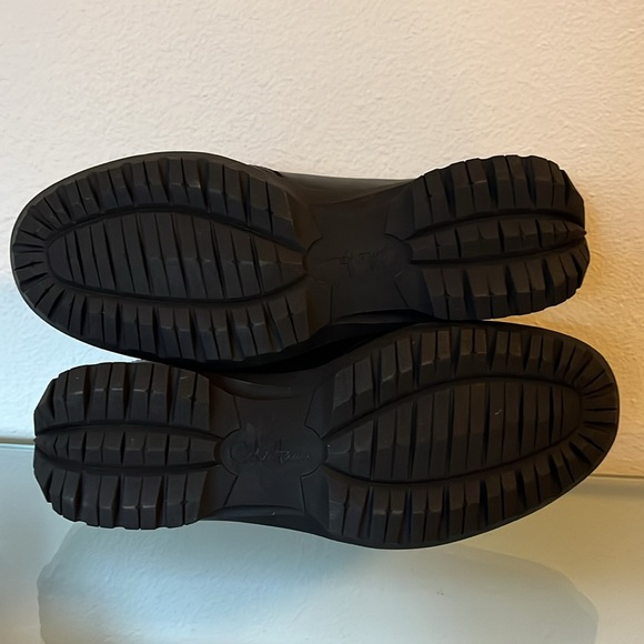 Cole Haan Black Slip-on Shoes/Loafers with Nike Air - Picture 10 of 12